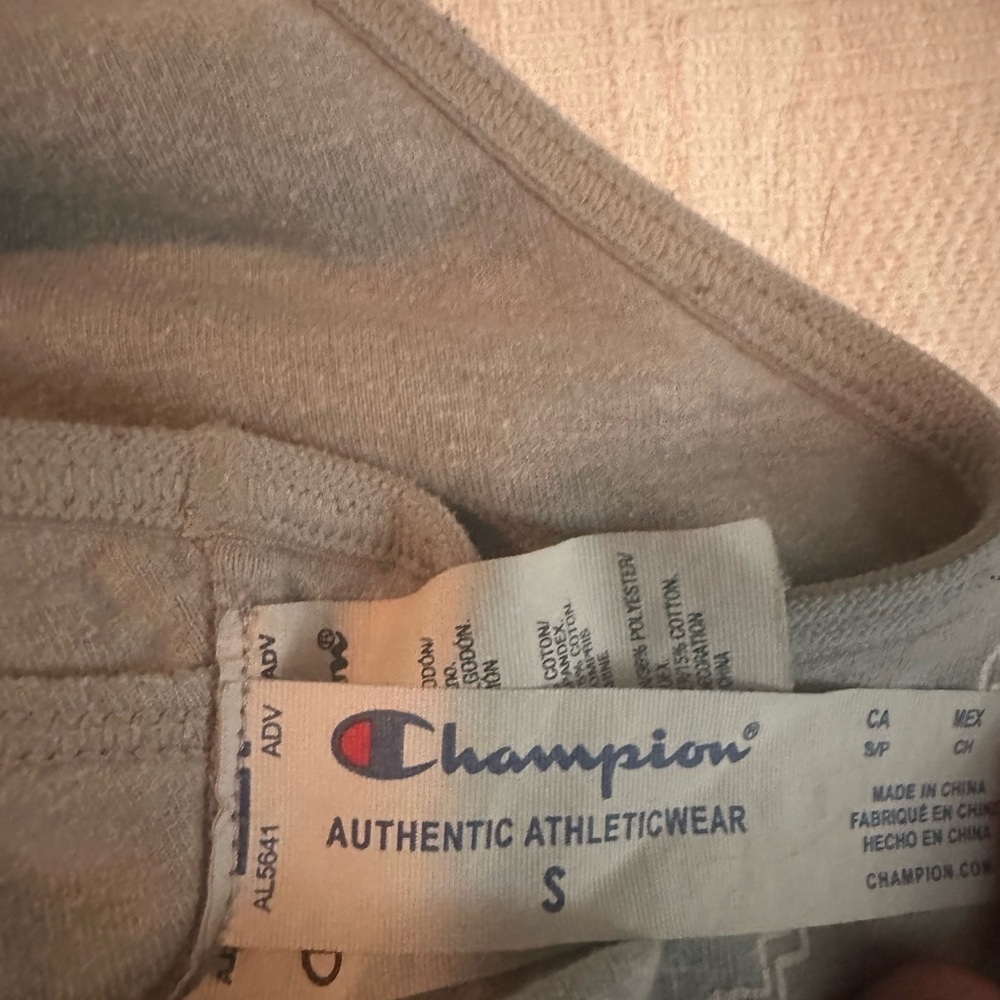 Champion athletic activewear support . Size small - Picture 3 of 3